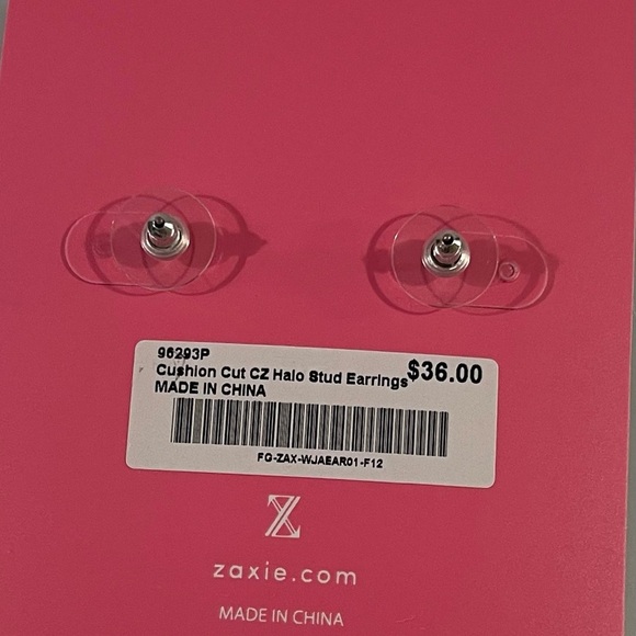 NEW Zaxie Stephanie Taylor Cubic Zirconia Stud Earrings. - Picture 3 of 3